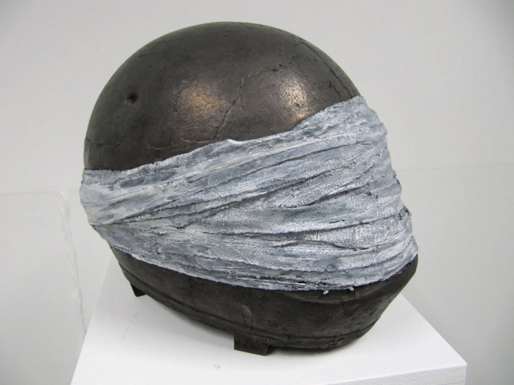 The Idiot / Idiootti anssi taulu sculptor