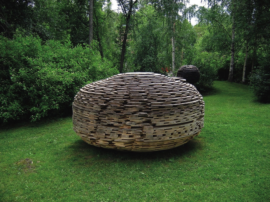 Wasp Factories anssi taulu installation