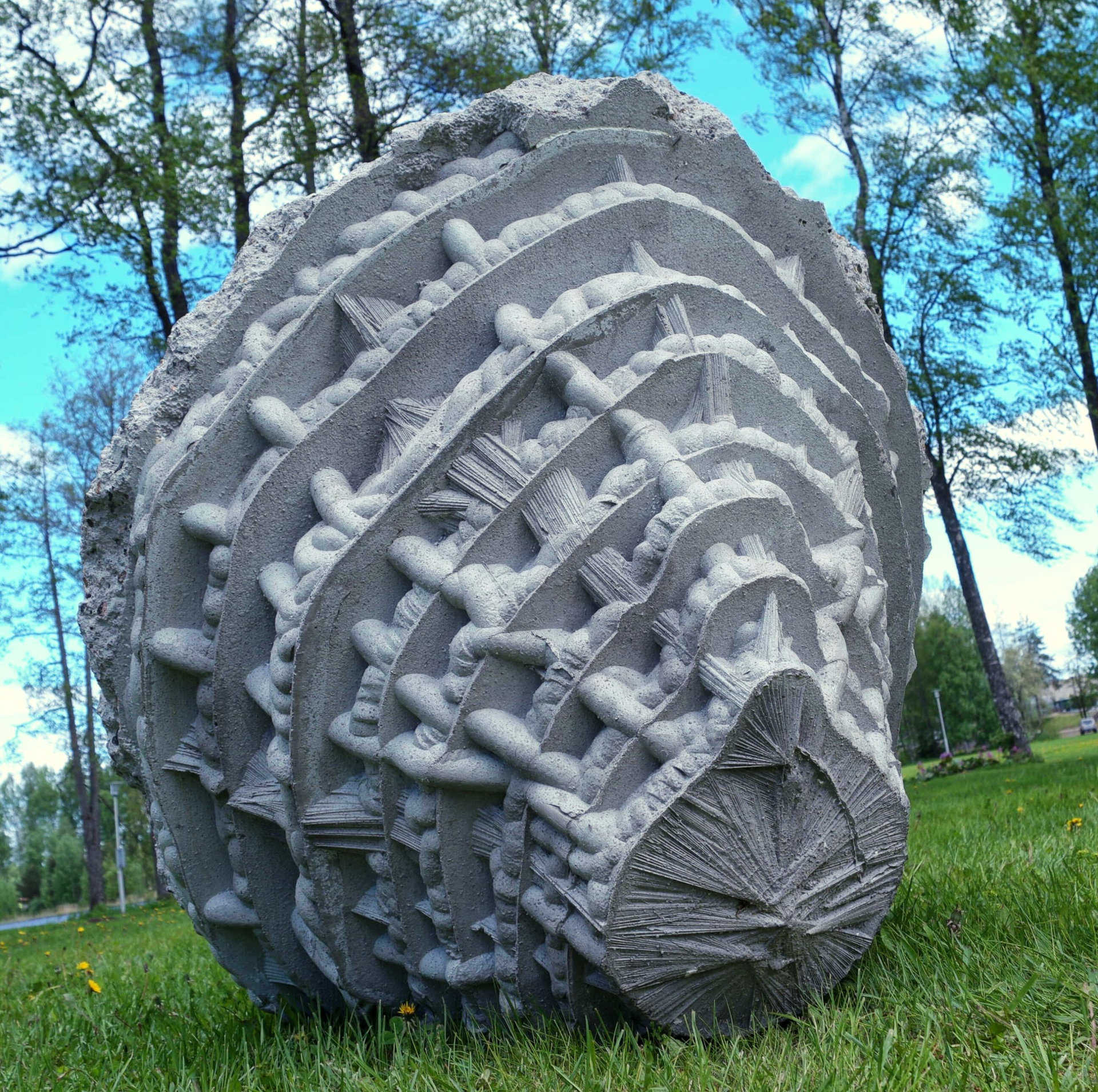 Luutunut anssi taulu sculptor