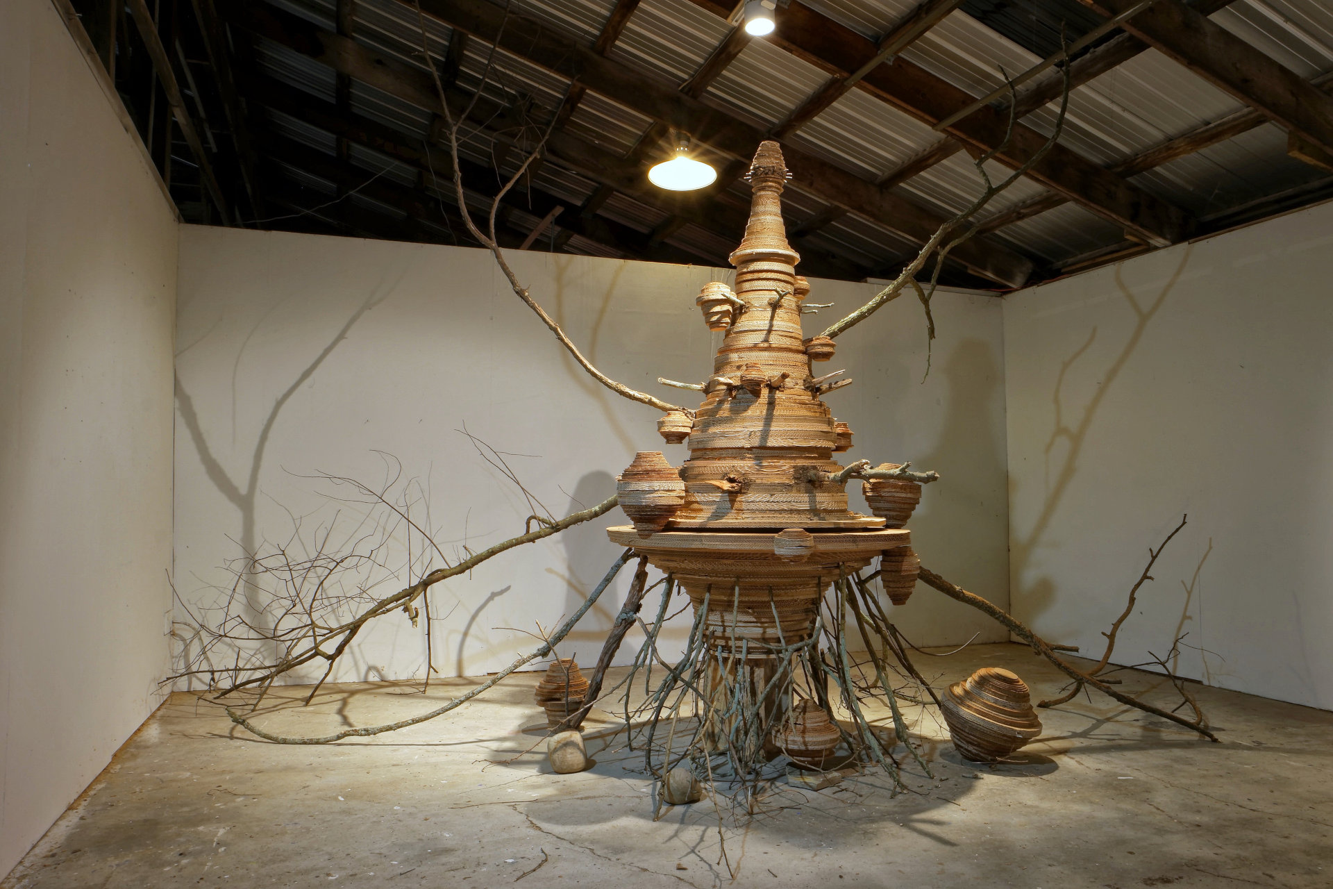 Wasp Factories anssi taulu installation